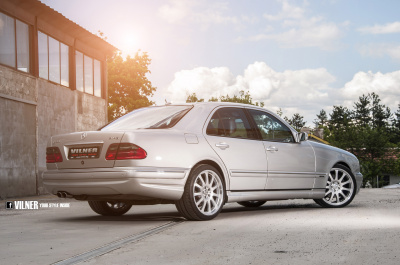 Mercedes E-class w210 Пороги e55 от Amg